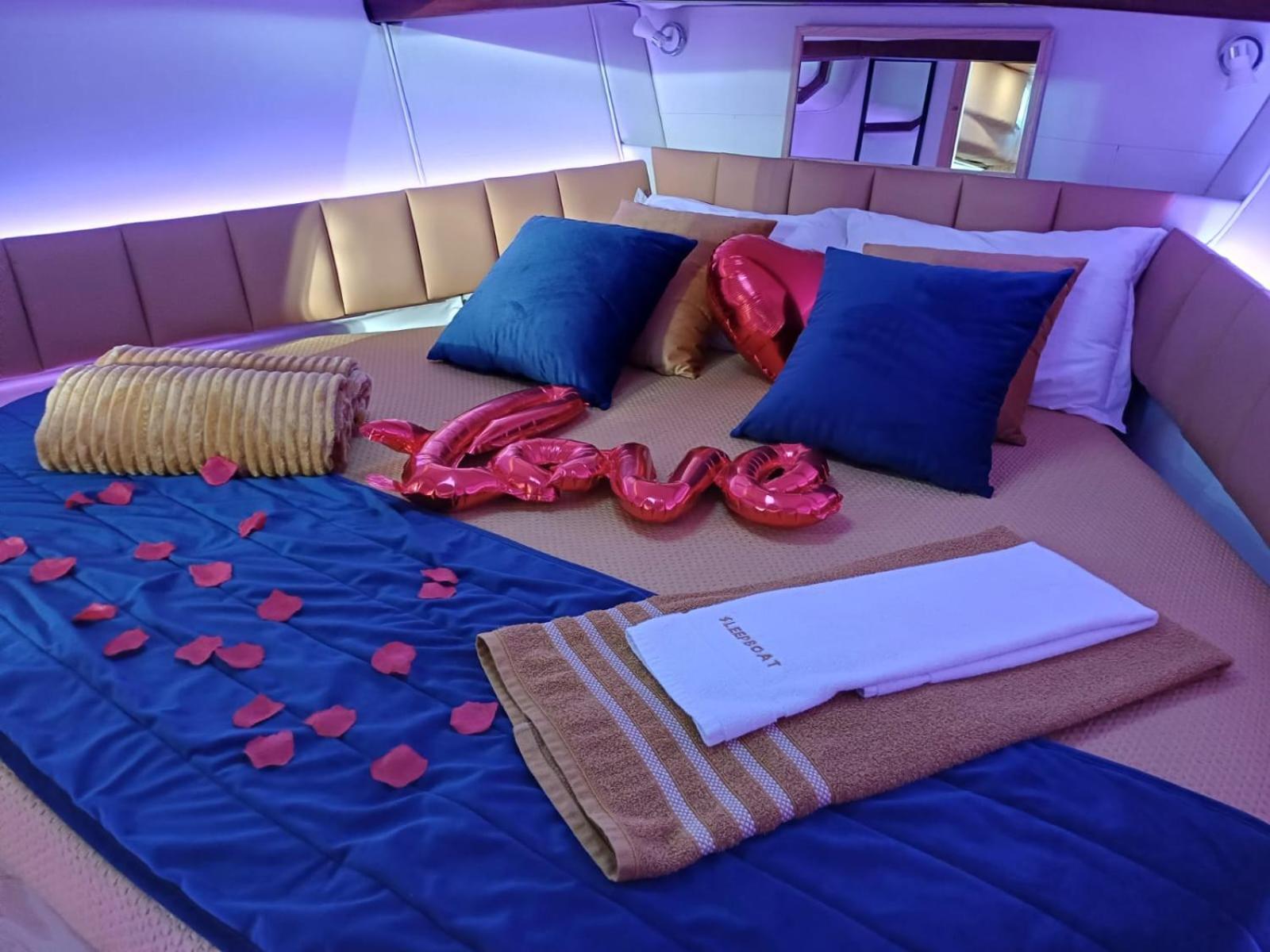Sleepboat Luxlife Yatch Oporto